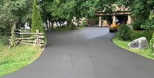 Best Asphalt Driveway Installation  in Saylorville, IA